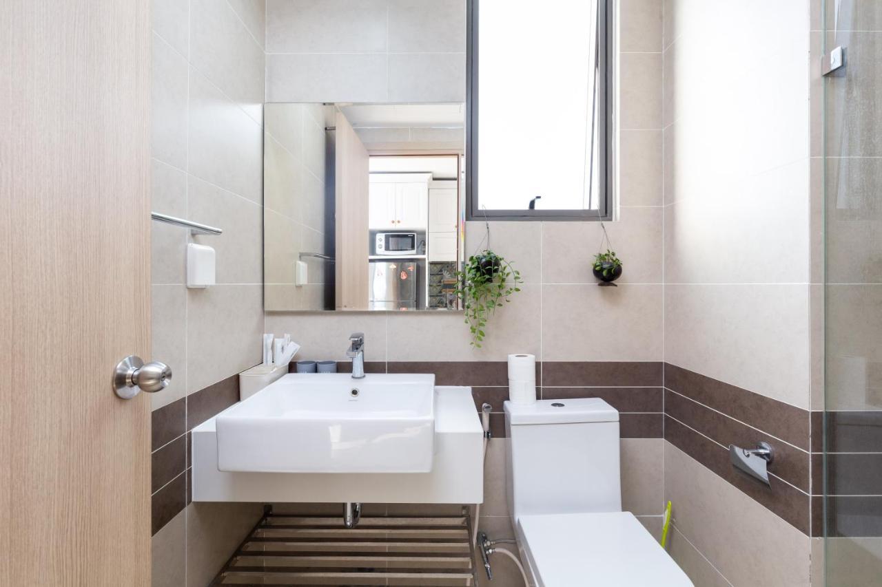 Serene Premier Apartment - River Gate โฮจิมินห์ซิตี้ ภายนอก รูปภาพ